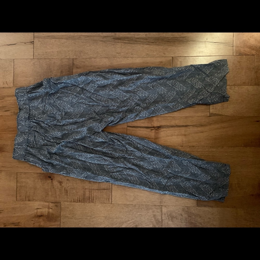 Urban outfitters pants with pockets